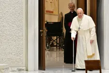 Ferenc pápa nem akarja, hogy a Szent Péter-bazilikában temessék el, és egyszerűsítené a pápai temetési szertartást is