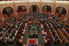 Hajrázott a parlament: csak szerdán több mint 20 törvényjavaslatról szavaztak