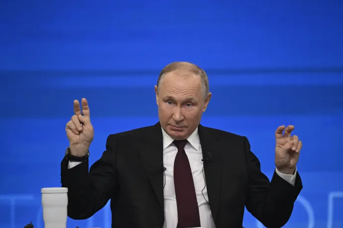Vlagyimir Putyin kiteszi az iróniajelet Fotó: Sefa Karacan / Anadolu via AFP
