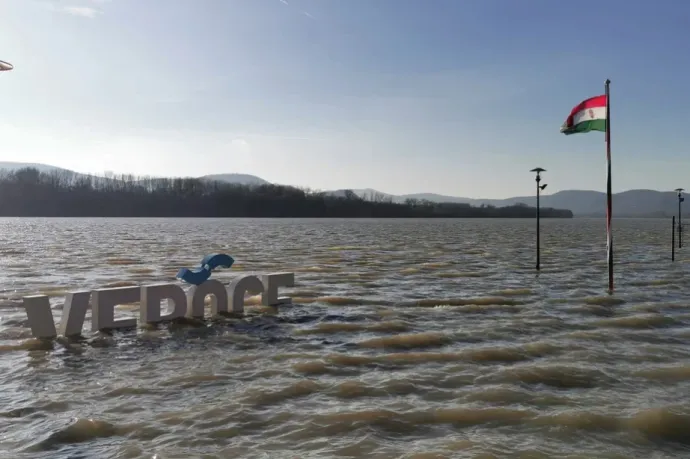 Öt nap alatt három métert emelkedett a Duna vízszintje
