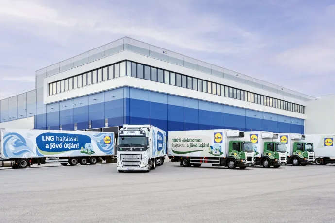 A zöldebb áruszállításé a jövő – bemutatták az új Lidl kamionokat