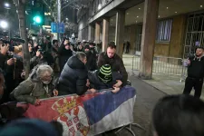 Szerb ellenzék: Hogy szavazhatott Belgrádban egy bosnyák miniszter?