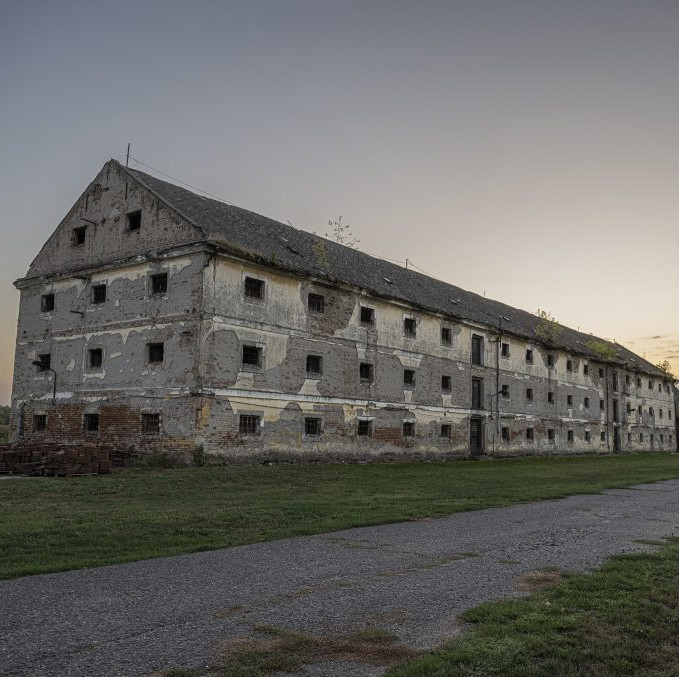 „Szépnek szép a beruházás, csak a város nem élhető” – milyen eredménnyel önt tízmilliárdokat a kormány a leggyorsabban fogyó városba?