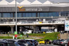 Közel 270 milliárd folyt be a Yettel, az Erste és más állami vagyon eladásából, amit a ferihegyi reptér visszavásárlására fordítanak