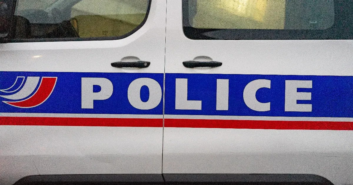Los cuerpos de cuatro niños y su madre fueron encontrados en un apartamento cerca de París. El padre de su familia fue asesinado