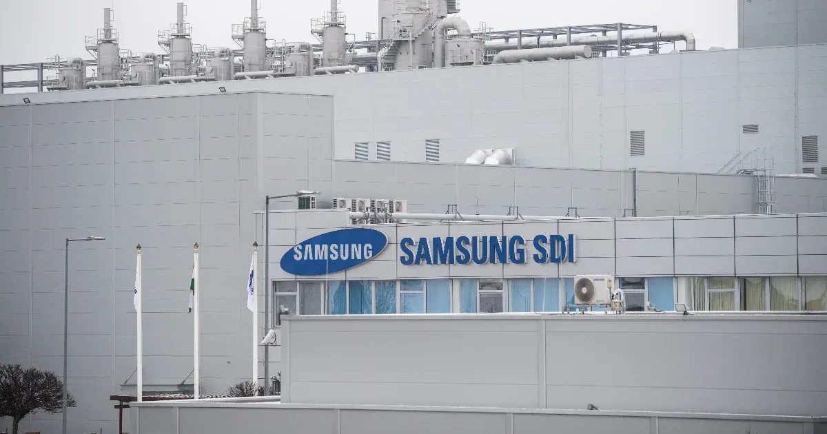 A rendőrség szerint nem bűncselekmény, hogy a gödi Samsung-gyár környezethasználati engedély nélkül üzemelt