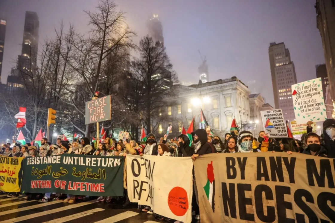 Megvádolták Izraelt azzal, hogy tüzet nyitott egy segélykonvojra