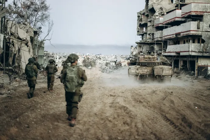 Izraeli csapatok a Gázai övezetben – Fotó: Israeli Army / AFP