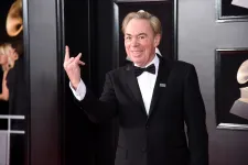 Andrew Lloyd Webber egy pappal üldöztette el otthonából a kopogó szellemet