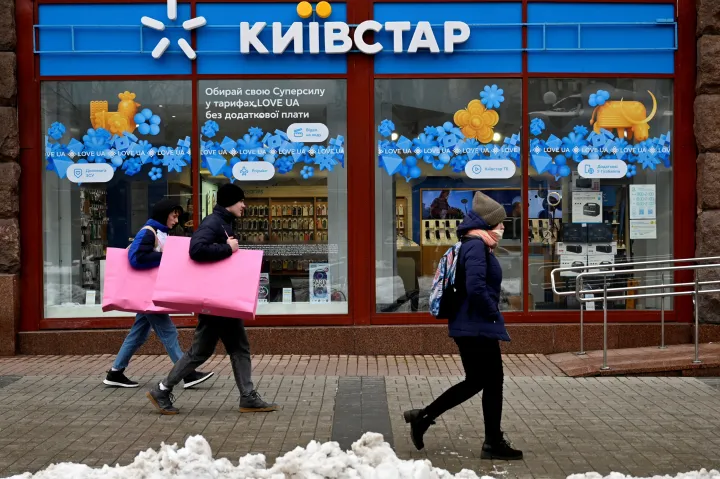 Orosz hekkerek hónapokig benne voltak az egyik ukrán távközlési cég rendszerében