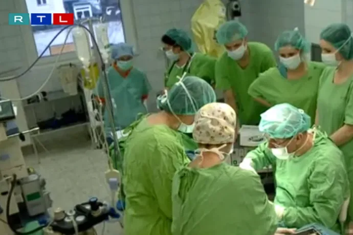 Komoly gondokat okozhat, hogy január 1-jével kirakták a bérnővéreket a kórházakból