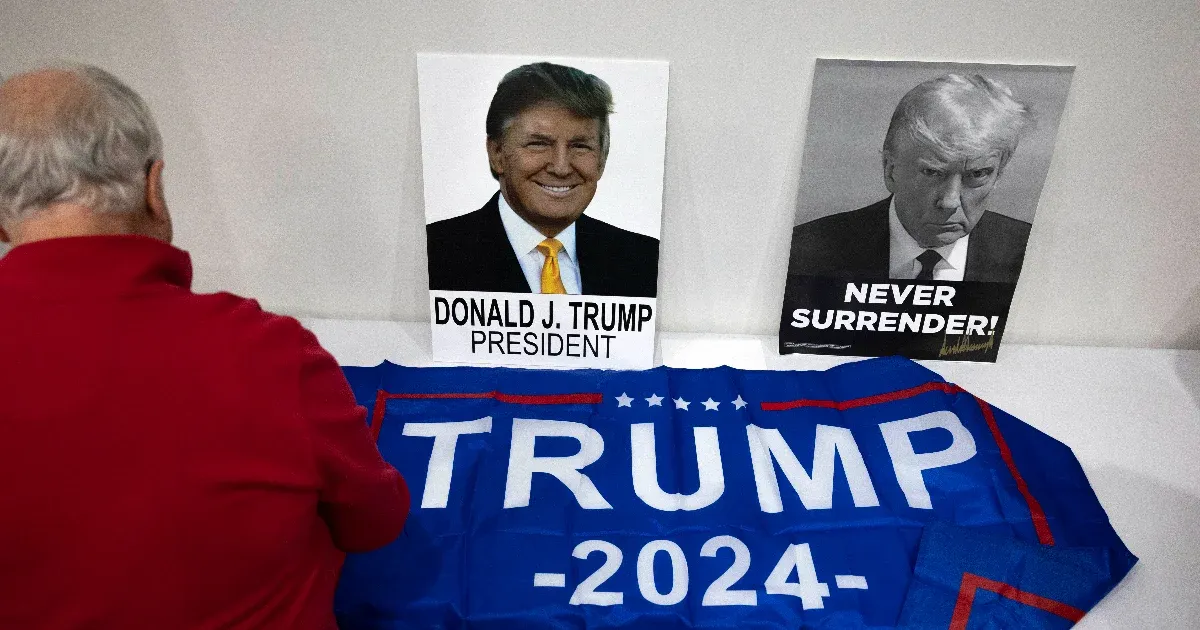 Trump fue acusado de aceptar millones de dólares de empresas extranjeras durante su presidencia