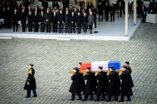 Orbán európai vezetők társaságában vett részt Jacques Delors temetésén