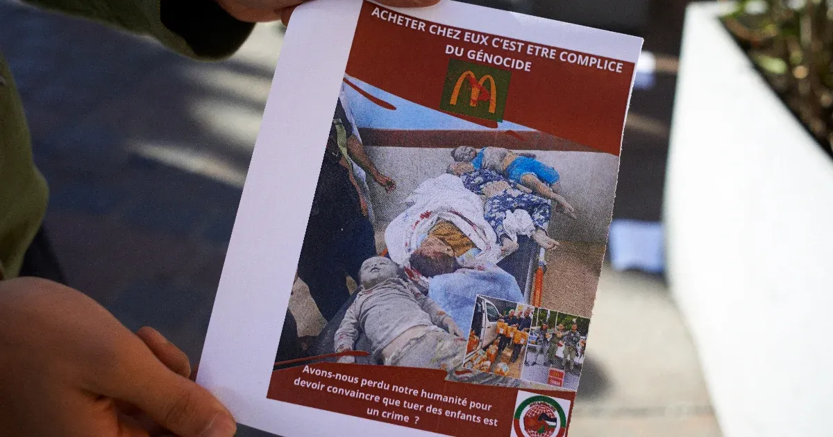 Ingyen hamburgert osztott a McDonald’s az izraeli katonáknak, a muszlimok fájó bojkottot hirdettek