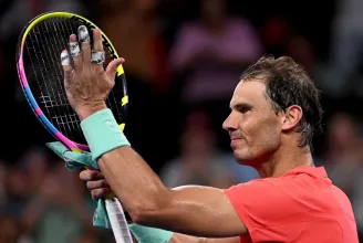 Rafael Nadal izomszakadás miatt kihagyja az idei Australian Opent