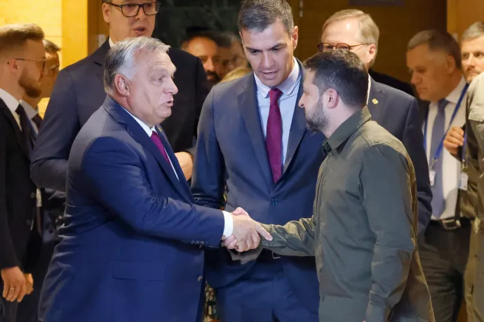 Politico: Orbán belemehet Ukrajna támogatásába, ha az EU nem egyben utalja az 50 milliárd eurós támogatást