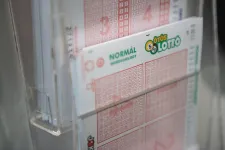 Majdnem egymilliárd forinttal lett nagyobb az ötös lottó nyereménye azzal, hogy nem kell szja-t fizetni utána