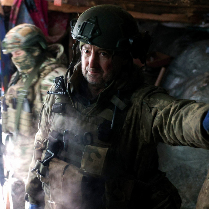 Ki menjen a lövészárokba, a munkás, a vállalkozó vagy a politikus?