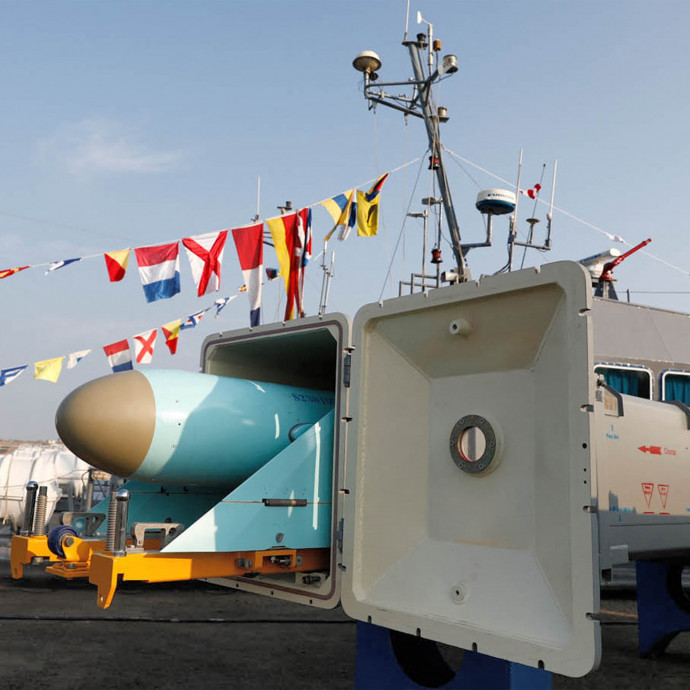 Irán profitál abból, hogy iráni fegyverekkel hajtják fel az olaj árát