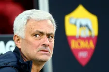 Kirúgta José Mourinhót az AS Roma