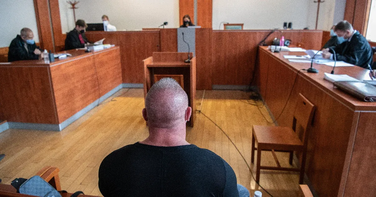 M. Richárdot még a rosszulléte napján mentő vitte kórházba – lezárult a börtönkórházi ellátás miatt indult ügy