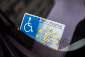Összuniós kártyát vezetnének be a fogyatékkal élőknek