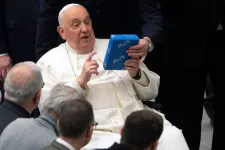 Ferenc pápa: A szexuális öröm Isten ajándéka, a pornográfia pedig elpusztítja az igazi szerelmet