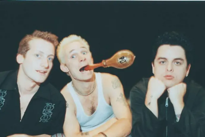 A Green Day 2000 előtti B oldalas dalai jobbak, mint a legtöbb új zenéjük az elmúlt húsz évből