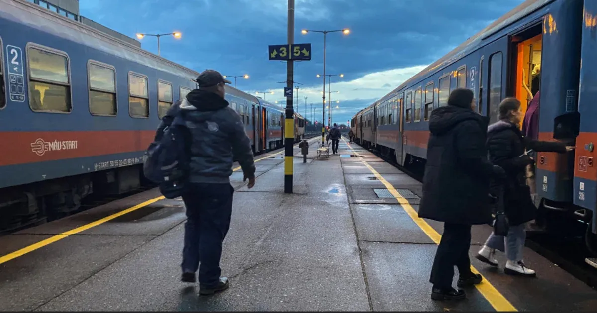 Több mint 148 millió forint pótdíjat fizettek be tavaly a buszon és vonatokon bliccelők, volt, aki egyben 430 ezret