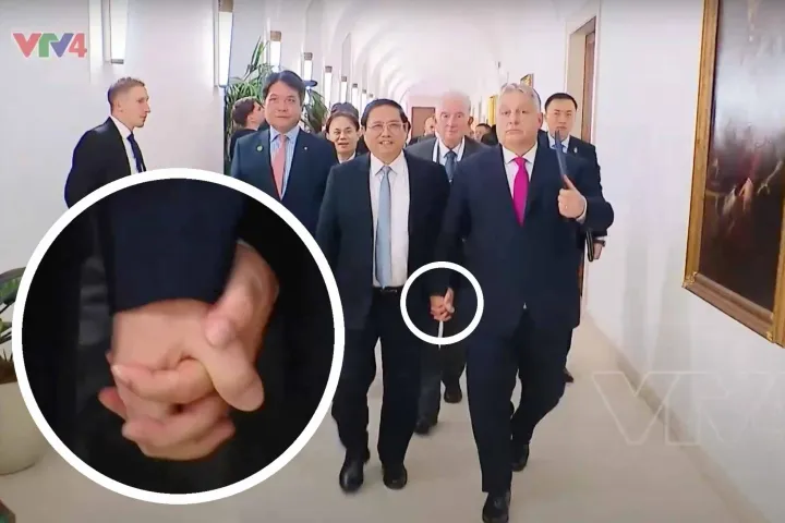 Orbán Viktor kézen fogva sétált a vietnámi miniszterelnökkel