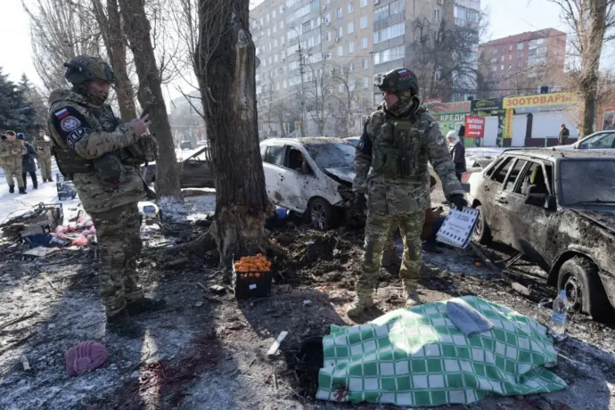 25-en haltak meg ukrán ágyútűzben, Donyeckben, állítja egy oroszok által kinevezett tisztviselő