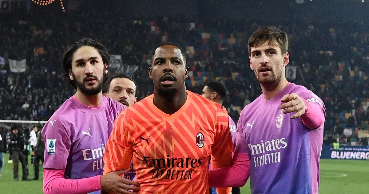 Rasszista bekiabálások miatt szakadt félbe az Udinese–AC Milan-mérkőzés