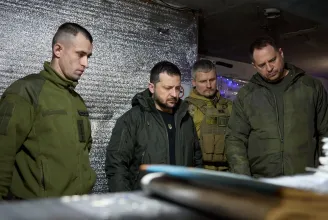 Zelenszkij: Egyelőre nincs szükség félmillió ukrán mozgósítására