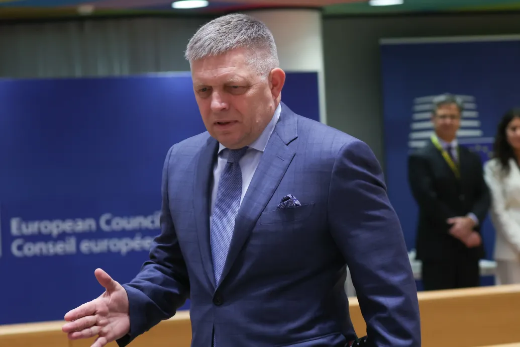 Robert Fico: Akkor érhetne véget a háború, ha Ukrajna feladna területeket