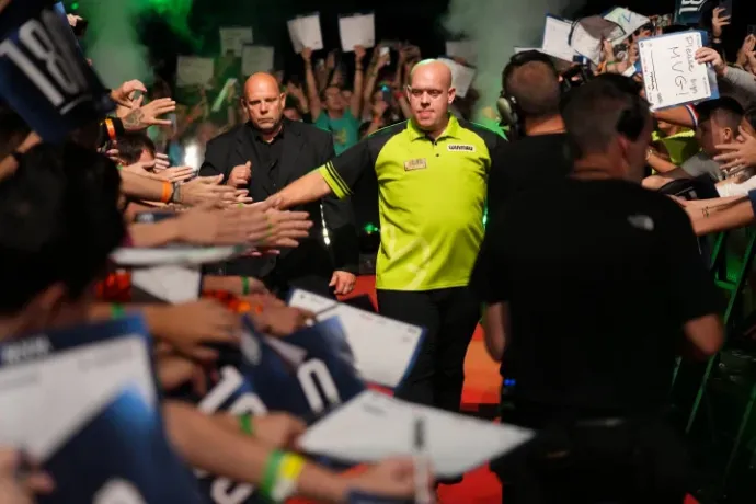 Three-time world champion Michael van Gerwen's entrance at the Budapest tournament – Photo: Darts Event