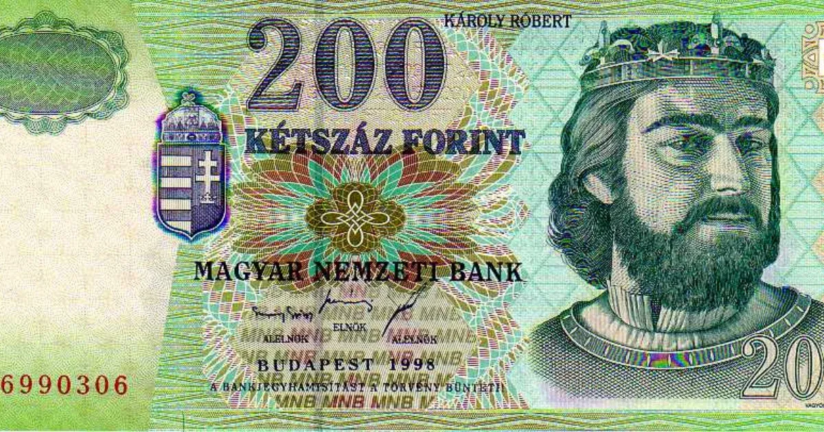 Egymillió forintot fizettek két régi papír kétszázasért a Vaterán