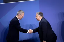 Orbán Viktor telefonon ígérte meg Stoltenbergnek, hogy szorgalmazni fogja, hogy az Országgyűlés ratifikálja a svéd NATO-csatlakozást