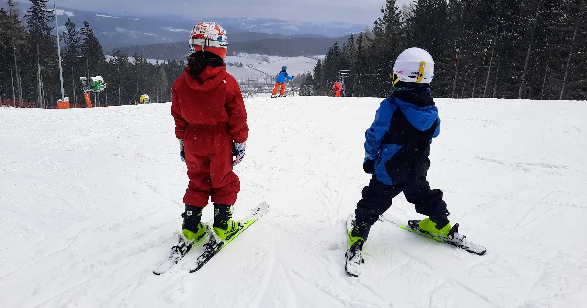 Alig egy órára a határtól már csodás hóélmény vár bárkire