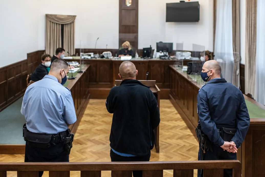 A lúgos orvos áldozatával is konzultált a kormány az áldozatvédelem reformjáról