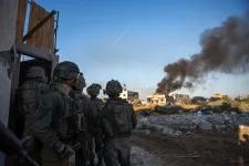 IDF: Kommandósok hatoltak be Hán Júnisz központjába