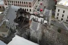 Kártyavárként omlott össze egy amerikai templom