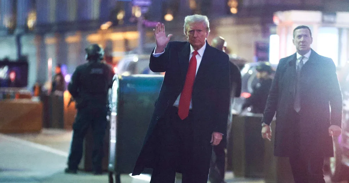 Donald Trumpnak 30 milliárd forintnyi kártérítést kell fizetnie rágalmazás miatt