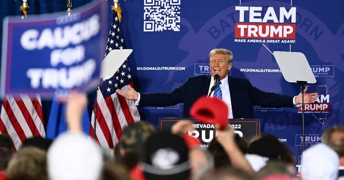 Trump szerint a követői 2 százaléka tudna átmenni azon a kognitív hanyatlást mérő teszten, amit ő megcsinált