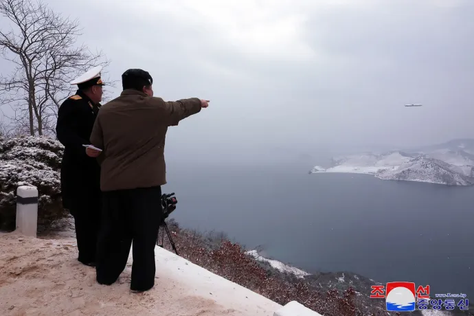 Észak-Korea nagyon ráfeküdt a tengeralattjáróról indítható robotrepülőkre, megint fellőttek párat