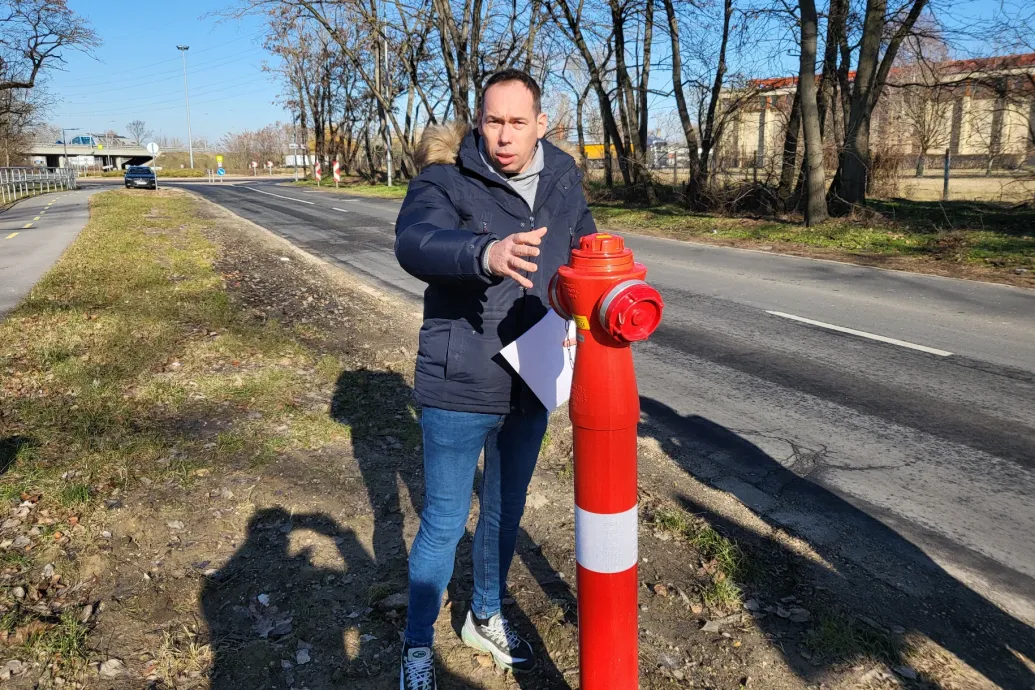 Egy tűzcsap mutatja meg a legpontosabban, milyen kampány folyik Győrben