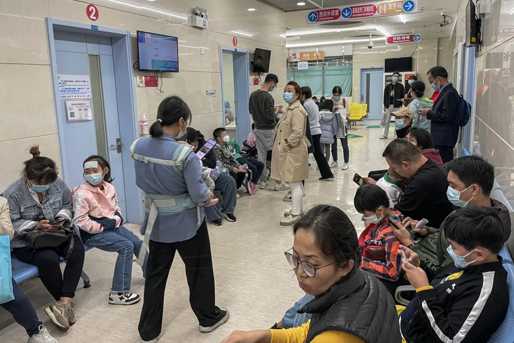 Kombinált típusú madárinfluenzában halt meg egy nő Kínában