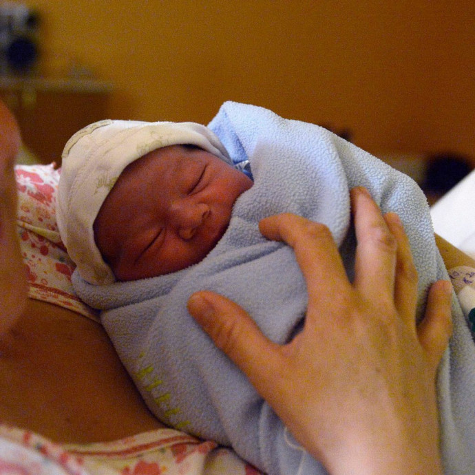 Nem feltétlenül a pénz hiányzik ahhoz, hogy több gyerek szülessen