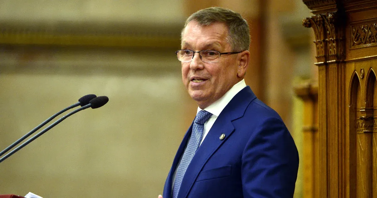 Két balatoni nyaralót és 118 millió forintot bukott tavaly Matolcsy György