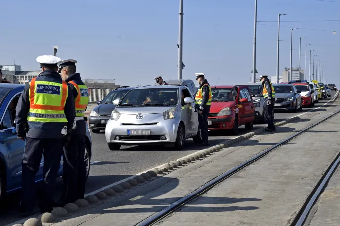 Rendőrök lepik el Budapestet jövő héten, fokozott ellenőrzést rendelt el a rendőrfőkapitány