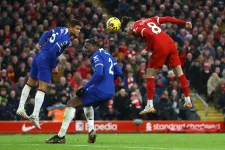Szoboszlai Dominik gólt fejelt, simán lefocizta a Chelsea-t a Liverpool